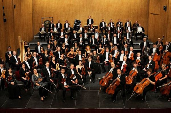 交响乐名曲欣赏经典20首 MxasTrm3pE.jpg