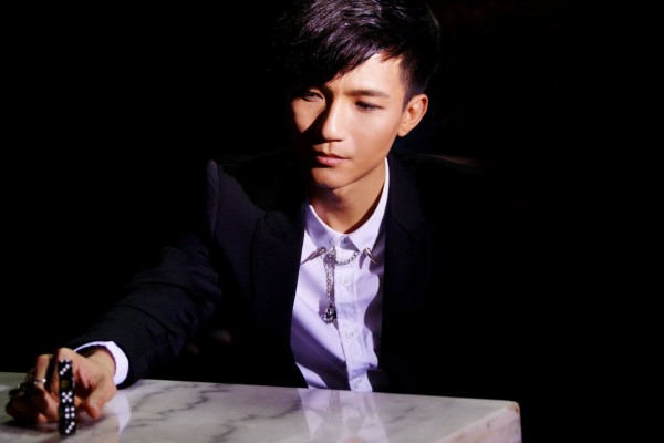 Image: https://img2.tking.cn/assets/img/hNheBnxd58.jpg 【西安站】Mailive | 陈楚生&SPY.C 2017新专辑livehouse巡演